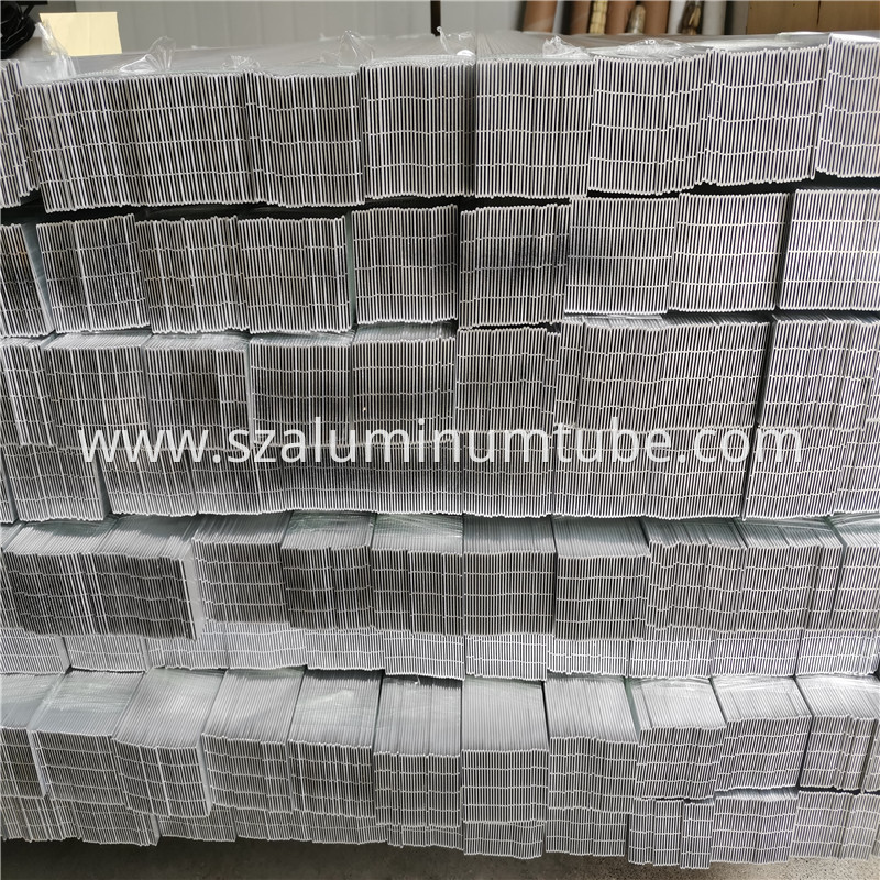 Aluminum Channel Tube0041